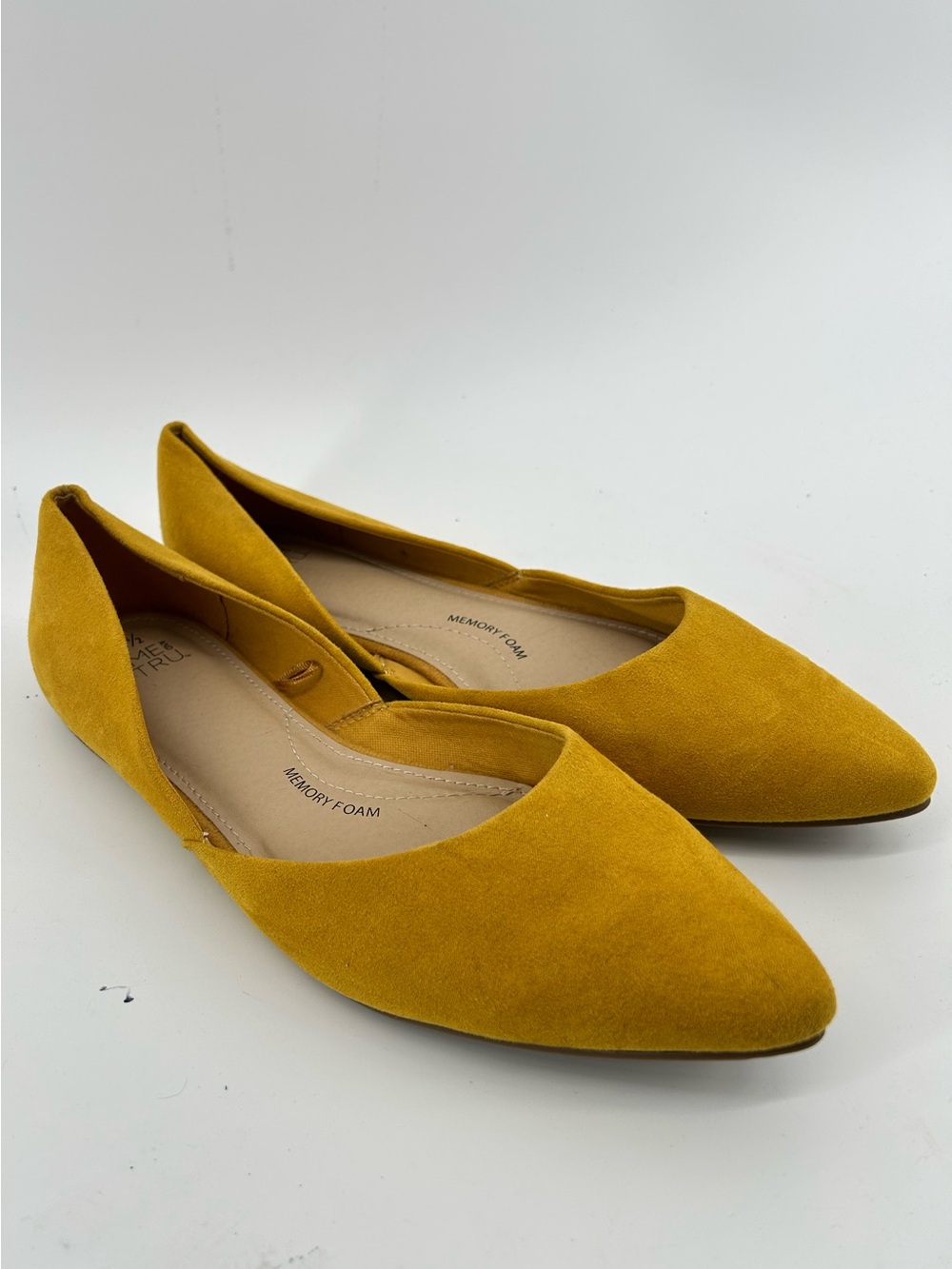 Time & Tru Women's size  9.5 Memory Foam Mustard Yellow Pointed Toe Flats